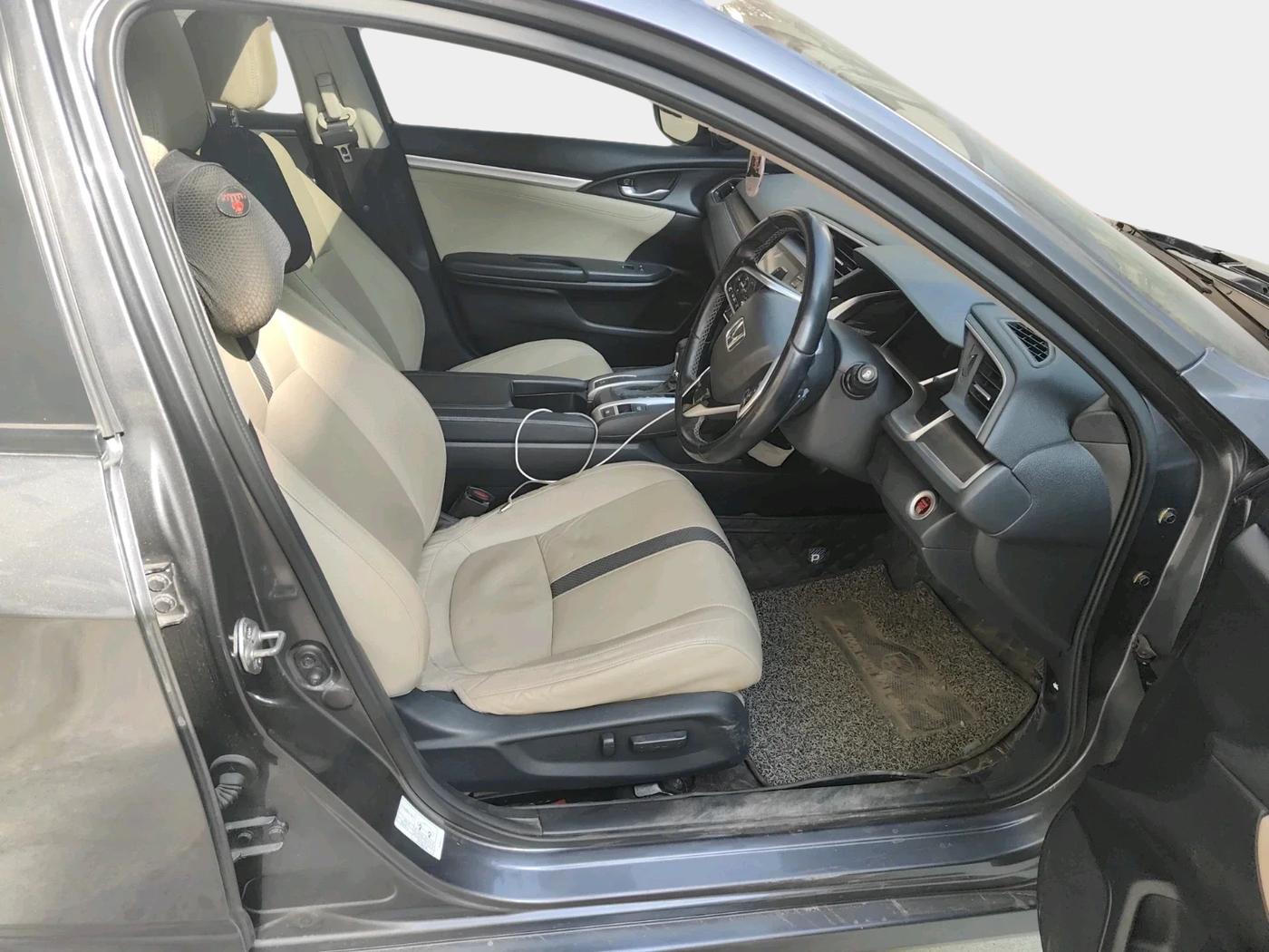 2019 Honda Civic 1.8L I-VTEC ZX CVT, Petrol, Automatic, 69,661 km, interior