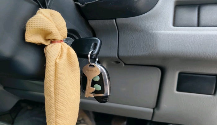 2013 Maruti Alto K10 VXI, Petrol, Manual, 88,390 km, interior