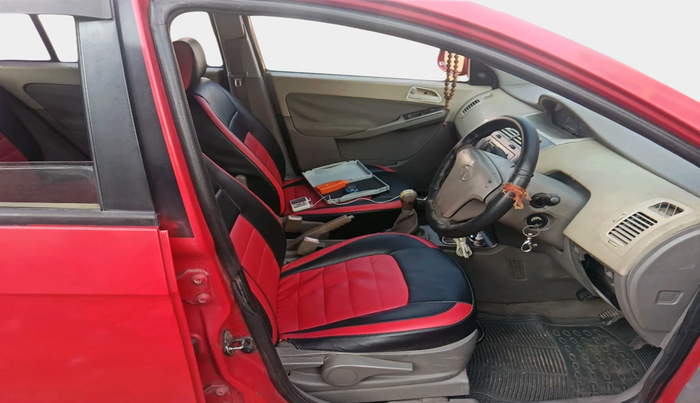 2010 Tata Indica Vista AURA QUADRAJET, Diesel, Manual, interior