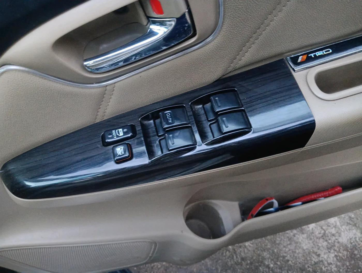 2015 Toyota Fortuner 3.0 4X2 AT, Diesel, Automatic, 1,36,834 km, interior
