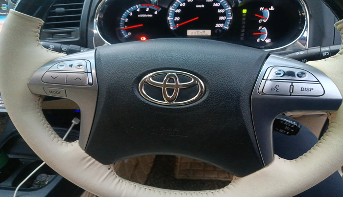 2015 Toyota Fortuner 3.0 4X2 AT, Diesel, Automatic, 1,36,834 km, interior