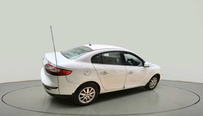 2013 Renault Fluence 1.5 E4, Diesel, Manual, 1,59,823 km, exterior