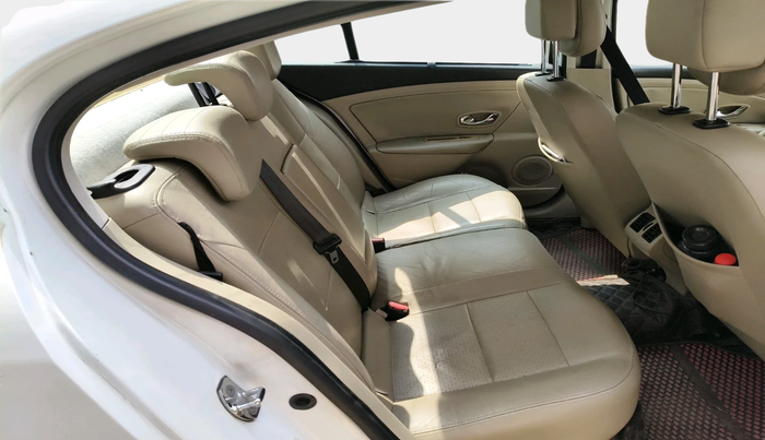 2013 Renault Fluence 1.5 E4, Diesel, Manual, 1,59,823 km, interior