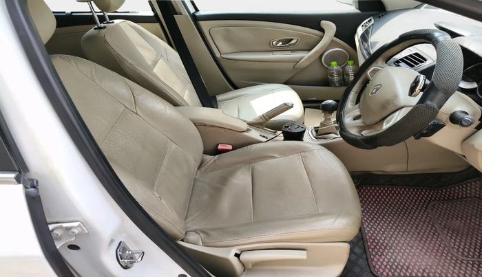 2013 Renault Fluence 1.5 E4, Diesel, Manual, 1,59,823 km, interior