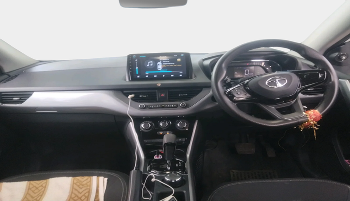 2023 Tata NEXON XMA SUNROOF PETROL, Petrol, Automatic, 15,715 km, interior