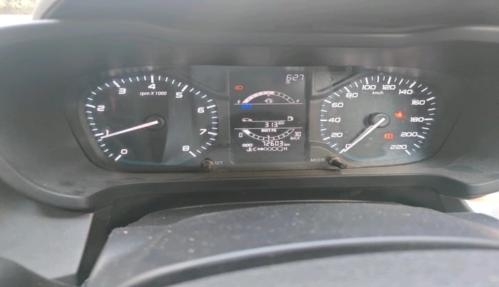 2020 Tata ALTROZ XT PETROL, Petrol, Manual, 72,603 km, interior