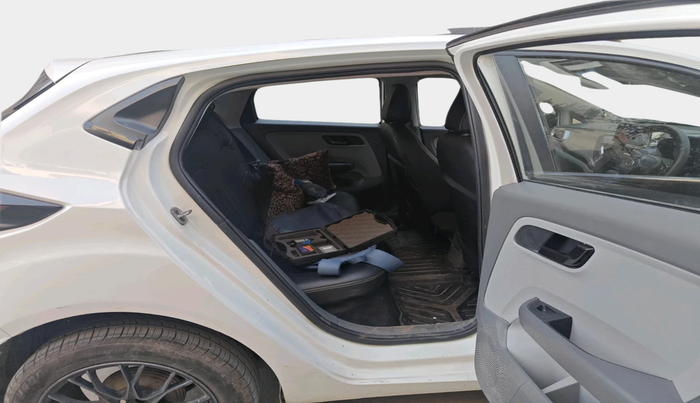 2020 Tata ALTROZ XT PETROL, Petrol, Manual, 72,603 km, interior