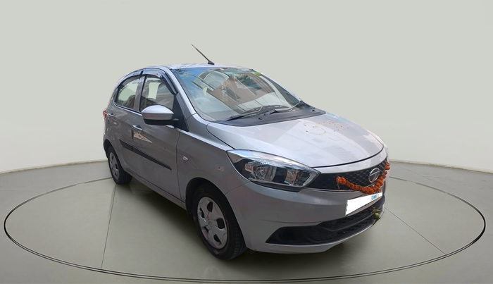 2017 Tata Tiago XT PETROL, Petrol, Manual, 34,250 km, exterior