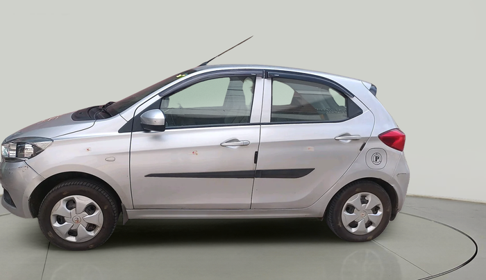 2017 Tata Tiago XT PETROL, Petrol, Manual, 34,250 km, exterior