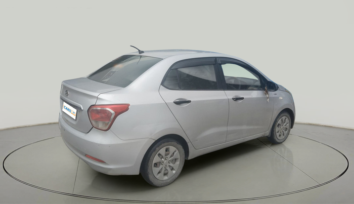 2016 Hyundai Xcent BASE 1.1, Diesel, Manual, 1,57,037 km, exterior