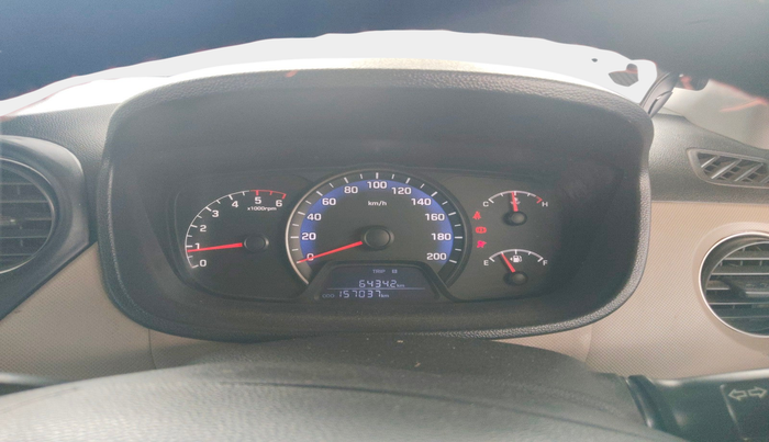 2016 Hyundai Xcent BASE 1.1, Diesel, Manual, 1,57,037 km, interior