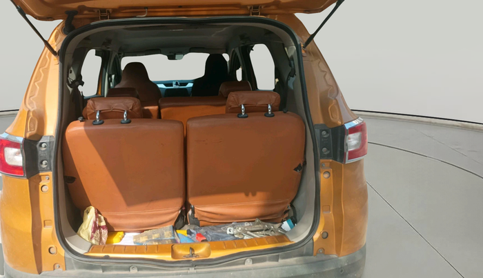 2022 Renault TRIBER RXZ, Petrol, Manual, 1,24,468 km, exterior