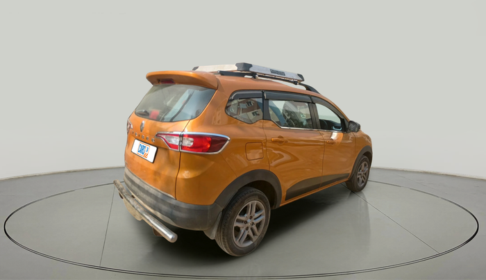 2022 Renault TRIBER RXZ, Petrol, Manual, 1,24,468 km, exterior