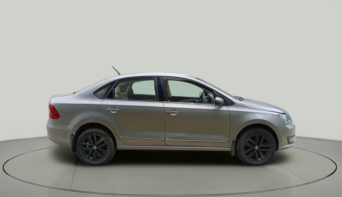 2017 Skoda Rapid STYLE 1.5 TDI AT, Diesel, Automatic, 70,955 km, exterior