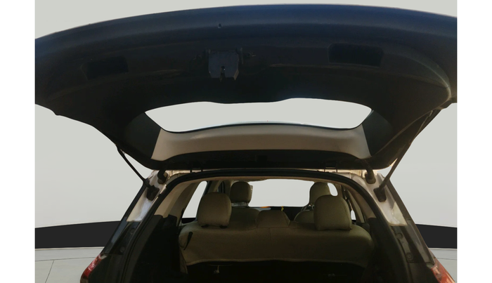 2022 Mahindra XUV700 MX D MT 5 STR, Diesel, Manual, 48,418 km, exterior