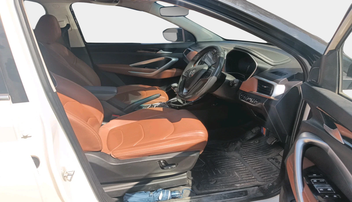 2021 MG HECTOR PLUS SHARP 2.0 DIESEL TURBO MT 6-STR, Diesel, Manual, 41,262 km, interior