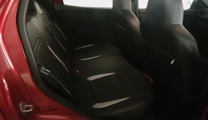 2022 Renault Kwid RXL 1.0 (O), Petrol, Manual, 25,289 km, interior