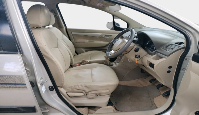 2013 Maruti Ertiga ZXI, Petrol, Manual, 1,05,820 km, interior