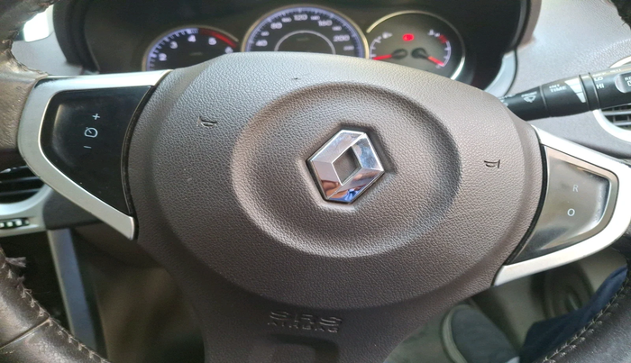 2011 Renault Koleos 4x4 AT, Diesel, Automatic, 1,44,242 km, interior