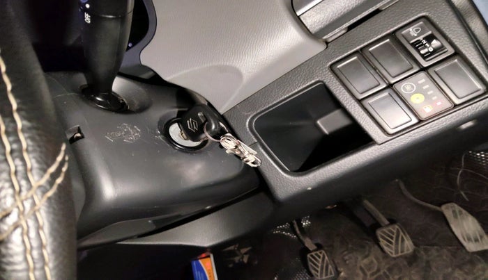 2011 Maruti Wagon R 1.0 LXI LPG, Petrol, Manual, 60,302 km, interior