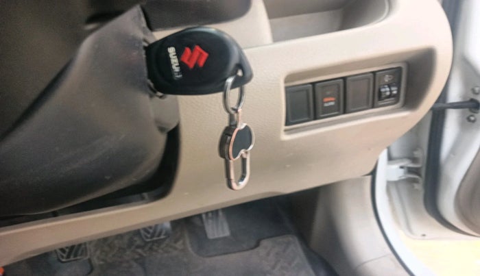 2019 Maruti Swift Dzire TOUR S DIESEL, Diesel, Manual, 76,392 km, interior