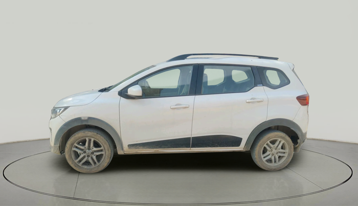 2020 Renault TRIBER RXZ, Petrol, Manual, 46,324 km, exterior