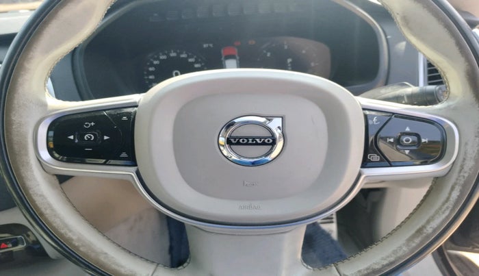 2016 Volvo XC 90 D5 Inscription, Diesel, Automatic, 2,60,885 km, interior