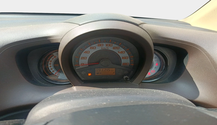 2013 Honda Brio VX MT, Petrol, Manual, 91,145 km, interior