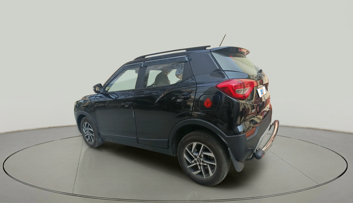 2024 Mahindra XUV300 W8 (O) 1.2 PETROL, Petrol, Manual, 32,776 km, exterior