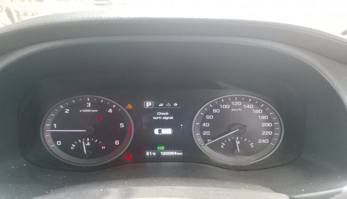 2016 Hyundai Tucson GLS 2WD AT DIESEL, Diesel, Automatic, 1,20,094 km, interior