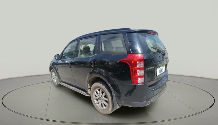 2018 Mahindra XUV500 W10, Diesel, Manual, 1,03,367 km, exterior