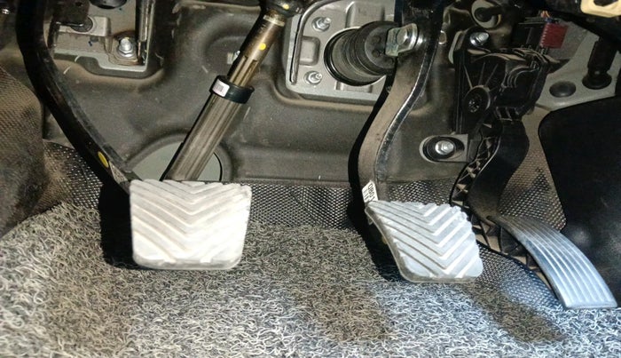 2019 Hyundai VENUE SX 1.0 TURBO, Petrol, Manual, 32,591 km, interior