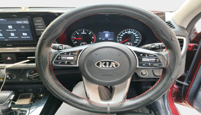 2020 KIA SELTOS HTK PLUS AT 1.5 DIESEL, Diesel, Automatic, 1,57,857 km, interior