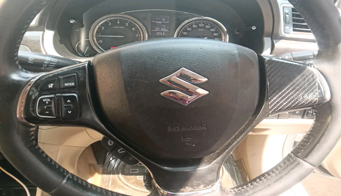 2015 Maruti Ciaz ZXI, Petrol, Manual, 1,34,166 km, interior