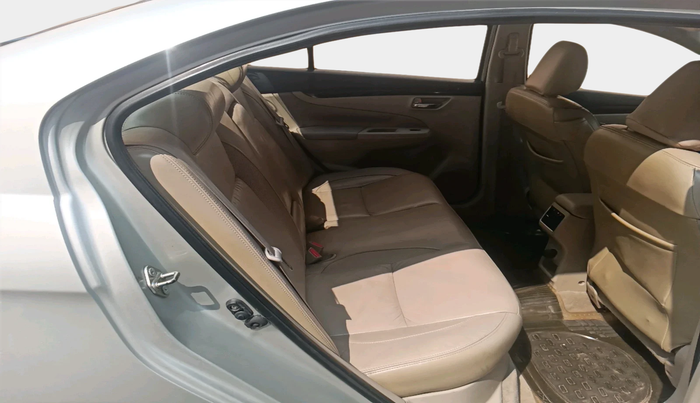2015 Maruti Ciaz ZXI, Petrol, Manual, 1,34,166 km, interior