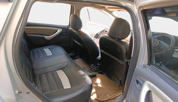 2013 Renault Duster 85 PS RXL DIESEL, Diesel, Manual, 1,52,638 km, interior