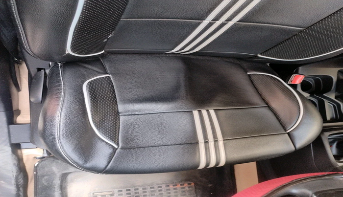 2020 Maruti Vitara Brezza VXI, Petrol, Manual, 97,038 km, interior