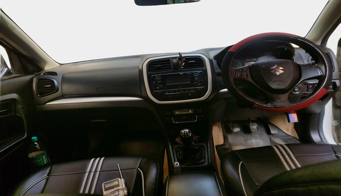 2020 Maruti Vitara Brezza VXI, Petrol, Manual, 97,038 km, interior