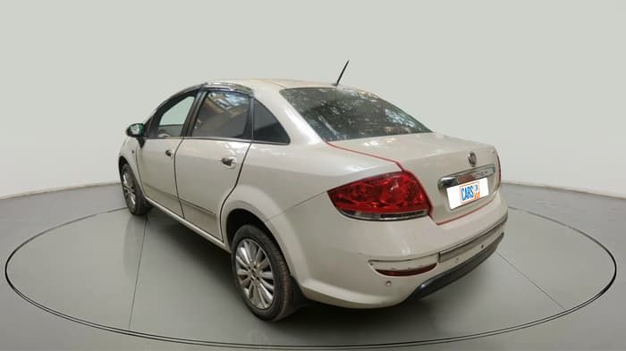 2018 Fiat Linea EMOTION 1.3 L ADVANCED MULTIJET, Diesel, Manual, 1,15,128 km, exterior