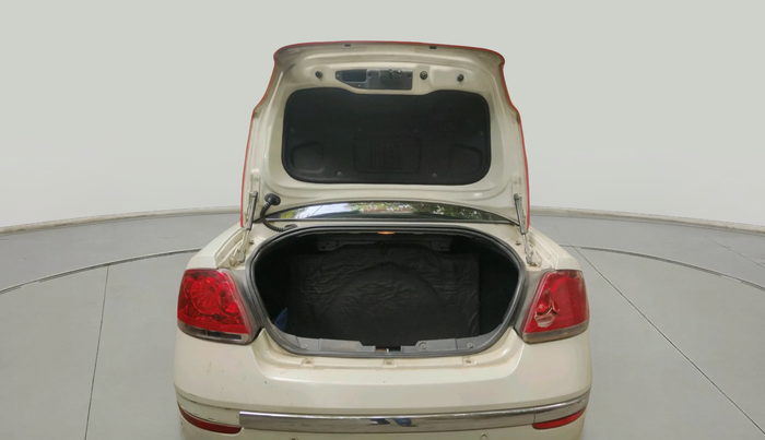 2018 Fiat Linea EMOTION 1.3 L ADVANCED MULTIJET, Diesel, Manual, 1,15,128 km, exterior