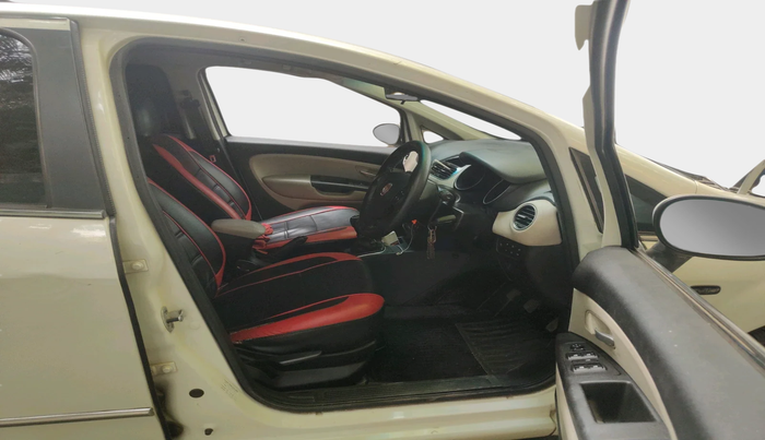 2018 Fiat Linea EMOTION 1.3 L ADVANCED MULTIJET, Diesel, Manual, 1,15,128 km, interior