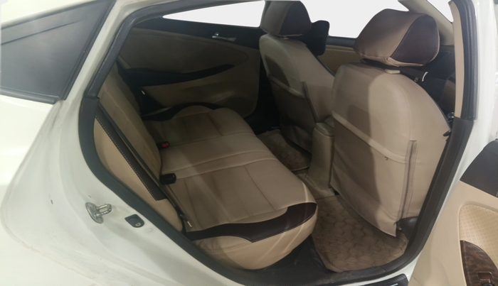 2011 Hyundai Verna FLUIDIC 1.6 CRDI SX AT, Diesel, Automatic, 1,29,169 km, interior