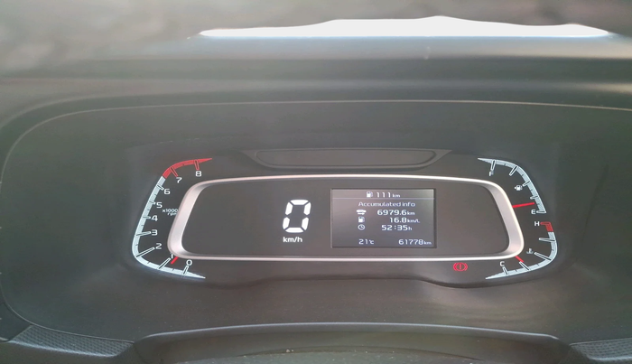 2023 KIA SONET HTK 1.2, Petrol, Manual, 61,778 km, interior