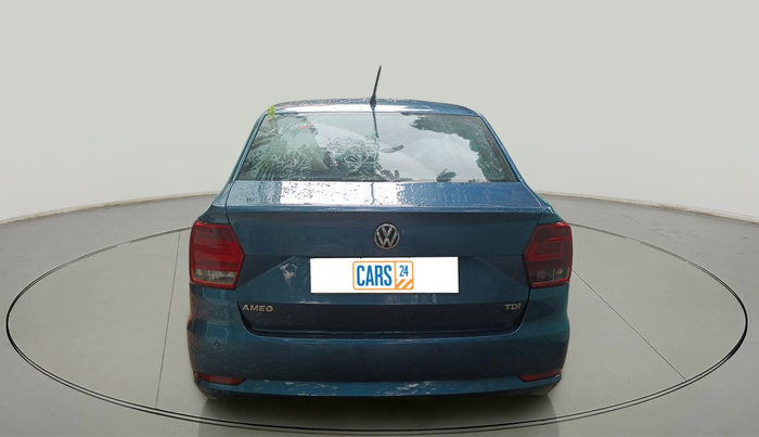 2016 Volkswagen Ameo HIGHLINE1.5L, Diesel, Manual, 1,39,474 km, exterior