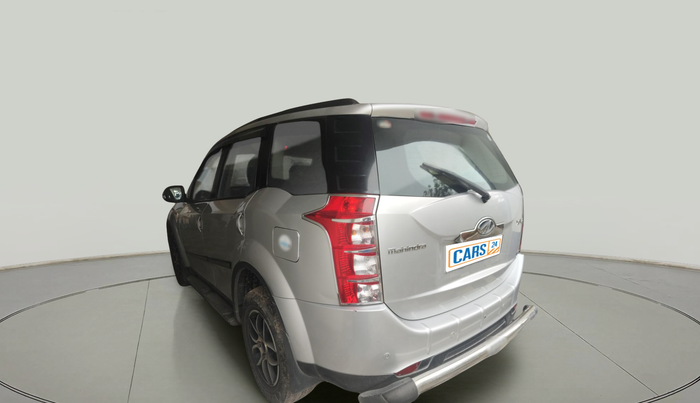 2014 Mahindra XUV500 W6, Diesel, Manual, 1,93,604 km, exterior