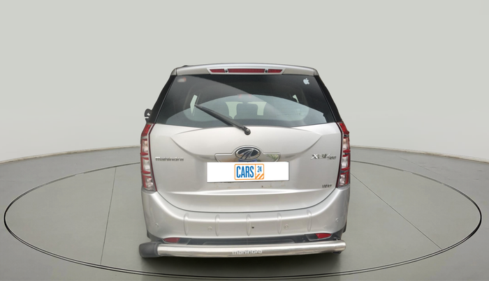 2014 Mahindra XUV500 W6, Diesel, Manual, 1,93,604 km, exterior