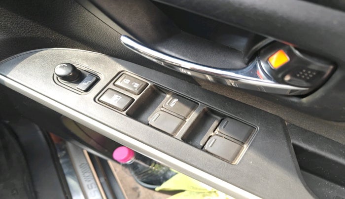 2016 Maruti S Cross ZETA 1.3, Diesel, Manual, 1,11,653 km, interior