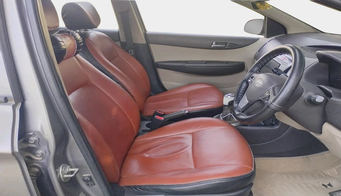 2014 Hyundai i20 ASTA 1.4 CRDI, Diesel, Manual, 1,42,501 km, interior