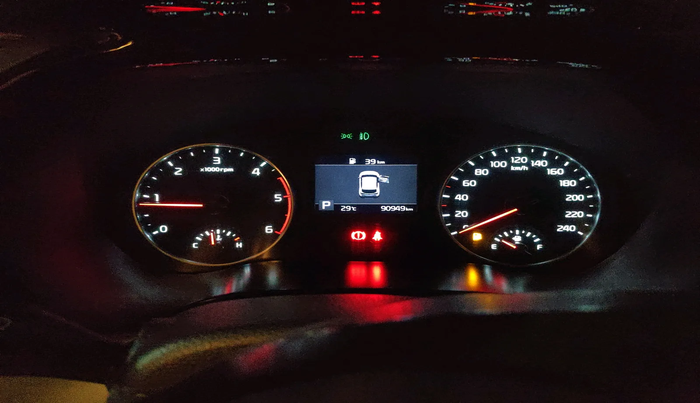 2019 KIA SELTOS HTK PLUS AT 1.5 DIESEL, Diesel, Automatic, 90,949 km, interior