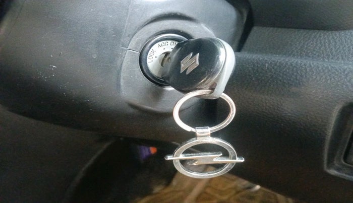 2013 Maruti Swift VXI, Petrol, Manual, 70,862 km, interior